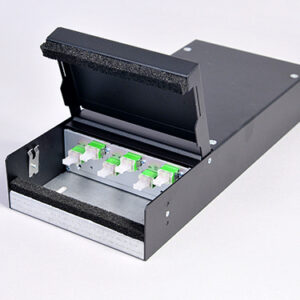 Consolidation Box, Stahl, 8 x LCAPC, 9/125µm (4xLCAPC duplex)