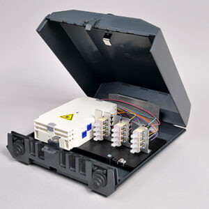 Venus-Box mit Schloss, 6 x LCPC, 62.5/125µm OM1 (3xLCPC duplex)