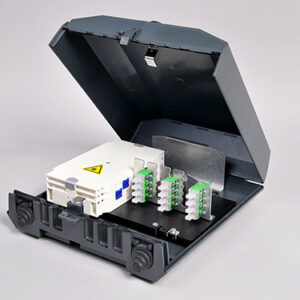 Venus-Box mit Schloss, 12 x LCAPC, SM (6xLCAPC duplex)