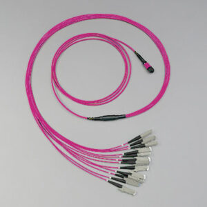 Fanout, MTP®/MPO male-12xE2000PC, 50/125µm OM4, 7.5m