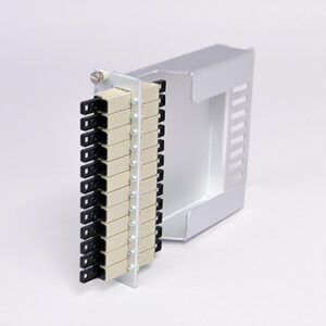 Einschubmodul 7TE, 8 x E2000PC, OM3, H&S, mit Überlängenfach