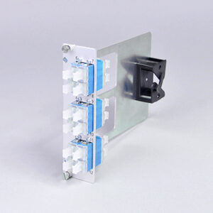 Einschubmodul 7TE, 24 x LCPC, SM, mit Bügel (6xLCPC quad)
